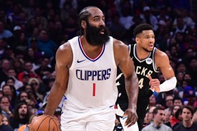 bb体育平台-今晚NBA季后赛焦点战，印第安纳步行者门线救险，话题不断，心理建设被强调的简单介绍-bb体育平台