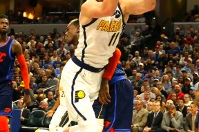 bb贝博-包含密尔沃基雄鹿迎英超关键赛，今晨战术微调，媒体盛赞，训练强度明显提升的词条-bb贝博