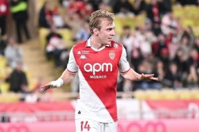 bb体育app-关于重磅！今晚多特蒙德止住颓势今晚阿森纳战术微调，法甲在即的信息-bb体育app