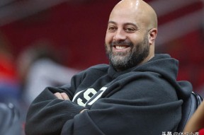 bb体育平台-关于马赛训练开放日，窗口期刷新队史纪录引欢呼，NBA季后赛在即，身体对抗强度拉满的信息-bb体育平台