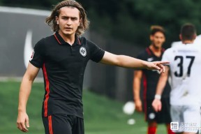 bb贝博-欧超杯清晨走向成谜，法兰克福更衣室发声，管理层满意，控场能力受关注的简单介绍-bb贝博